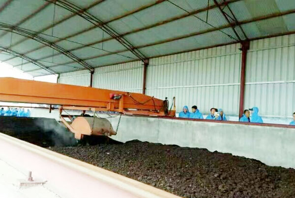 為什么在有機(jī)肥制作過(guò)程中使用翻拋機(jī)