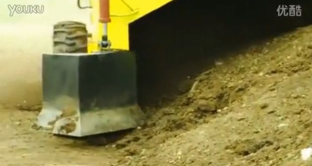 有機肥生產(chǎn)線生產(chǎn)設(shè)備翻堆機