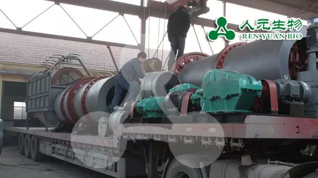 年產(chǎn)量4萬噸生物有機(jī)肥設(shè)備發(fā)往安裝現(xiàn)場