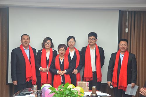 熱烈祝賀:人元生物2016年度總結(jié)表彰大會圓滿結(jié)束6 熱烈祝賀:人元生物2016年度總結(jié)表彰大會圓滿結(jié)束6